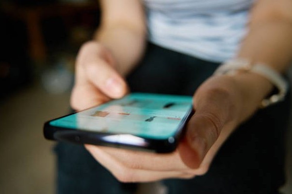 istockiphone